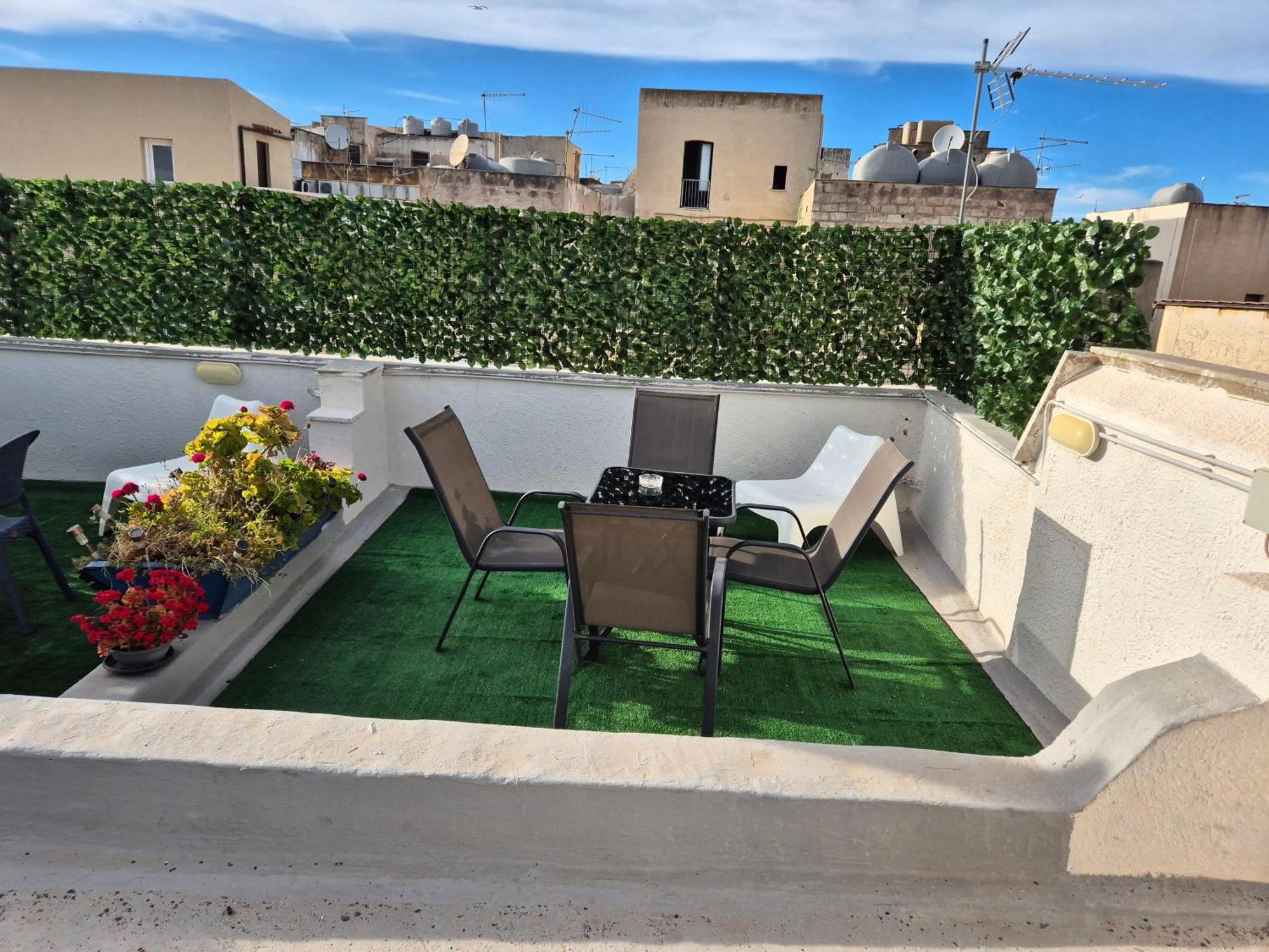 Casette Di Alex Con Terrazza Trapani Extérieur photo